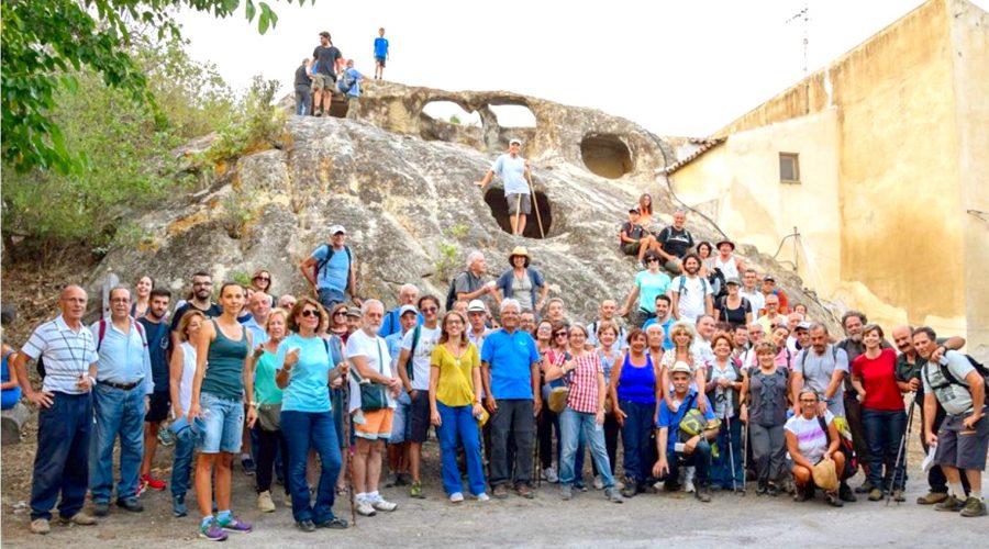 Cinque passeggiate nella Preistoria tra l’Etna e la Valle dell’Alcantara