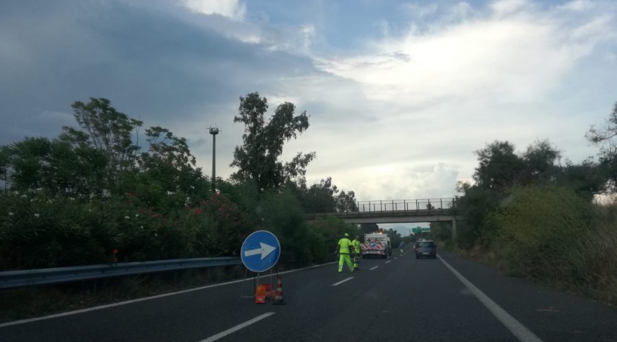 Distacco intonaco dai cavalcavia su A18: il Comitato cittadino presenta esposto alla Procura della Repubblica di Catania