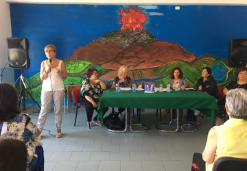 Giarre, dimensionamento scolastico. Conferenza stampa delle dirigenti scolastiche: "Quella delibera &egrave; falsa, ingiusta e faziosa" VD