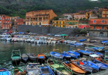 Santa Maria la Scala, ferito in mare recuperato da un peschereccio