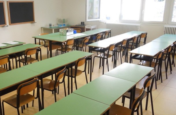 Giarre, approvato regolamento per le manutenzioni scolastiche