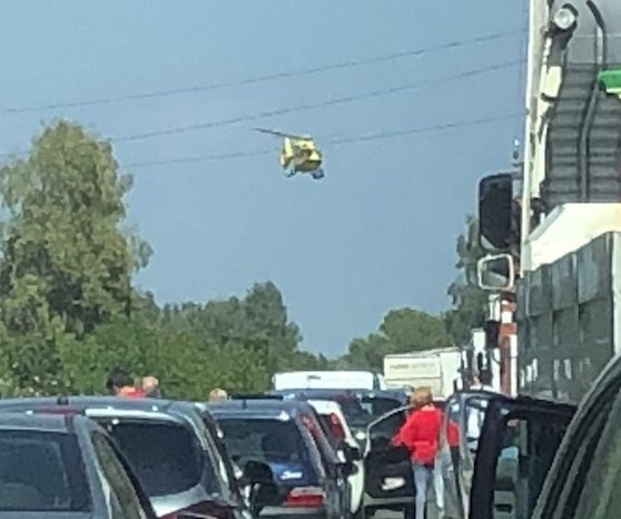 A18, grave incidente nel tratto di Calatabiano. Coinvolte tre auto e un autocarro. Interviene elisoccorso