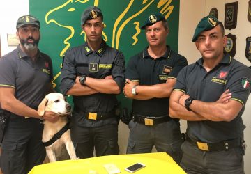 Catania, fermato corriere a San Gregorio: sull'auto 130 grammi di cocaina. Arrestato un tunisino