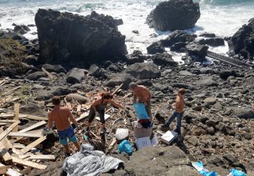 Mareggiata ad Aci Castello, fra assicurazioni da riscuotere e solidariet&agrave;