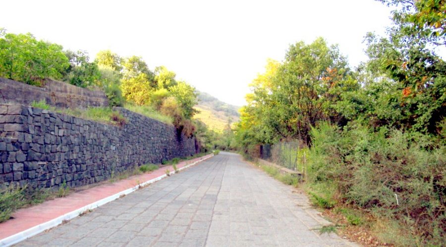 Linguaglossa, Strada Costa, contrada Gibbiotti