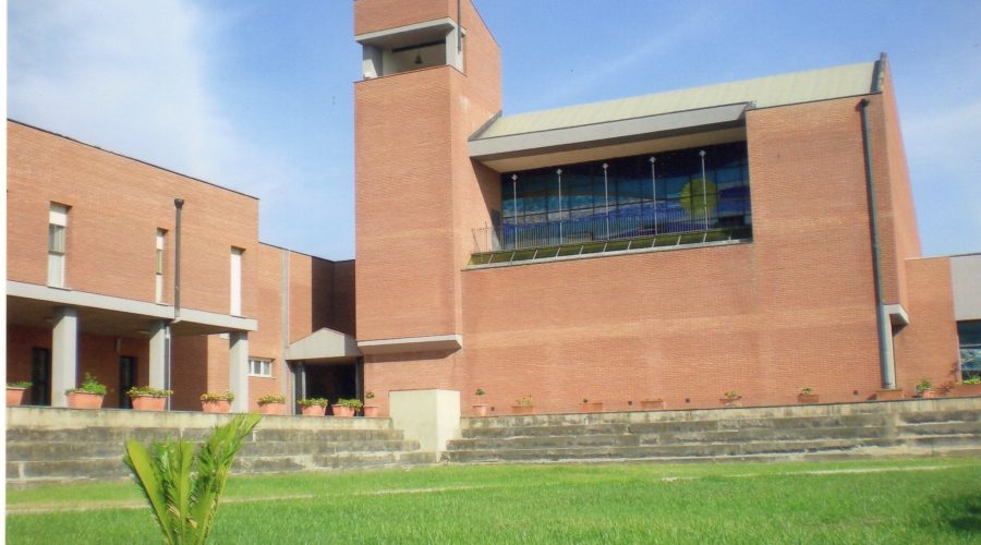 Riposto, stravolta la chiesa parrocchiale SS. Apostoli. La protesta del progettista, arch. Marcello Leone