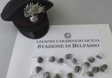 Belpasso, spacciava dai domiciliari: arrestato 18enne