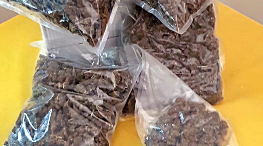 Catania: sequestrati 2 kg di marijuana a Picanello. Arrestato