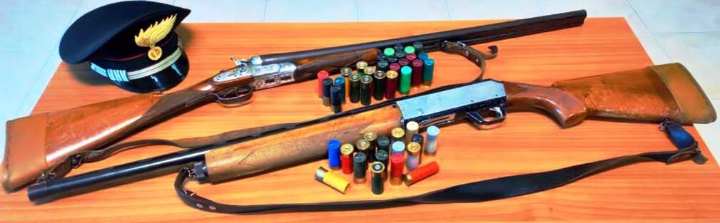 Bronte, Carabinieri denunciano un bracconiere: sequestrati due fucili e munizioni