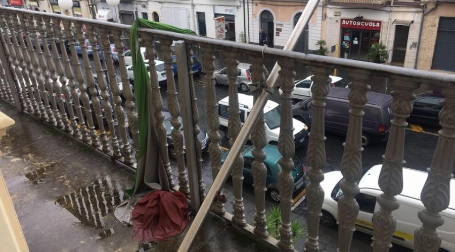 Al Comune di Giarre “sventola” la sciatteria istituzionale