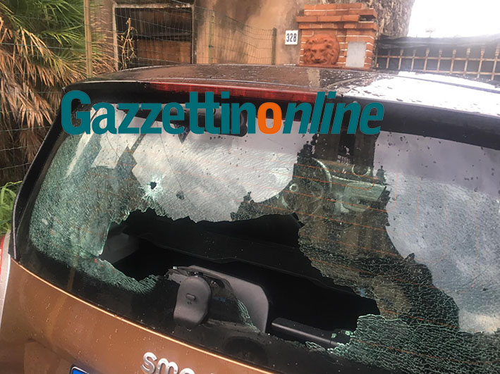 Giarre, colpi di pistola contro auto di commerciante a Trepunti VIDEO