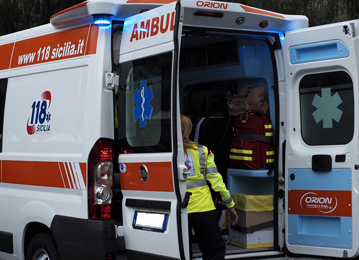 Roma, tragico scontro tra due auto e un tir sulla A1: muore 56enne mascalese