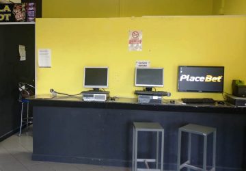 Santa Venerina, sequestrati in un bar slot machine illegali e totem