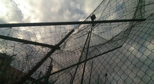 Fiumefreddo, la minoranza chiede il ripristino della sicurezza della villa comunale e del campetto di Feudogrande