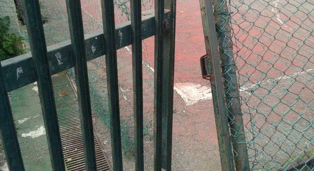 Fiumefreddo, la minoranza chiede il ripristino della sicurezza della villa comunale e del campetto di Feudogrande