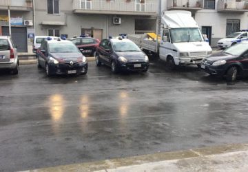 Giarre, convalidati gli arresti dei tre aguzzini che hanno taglieggiato un commerciante I NOMI LA STORIA