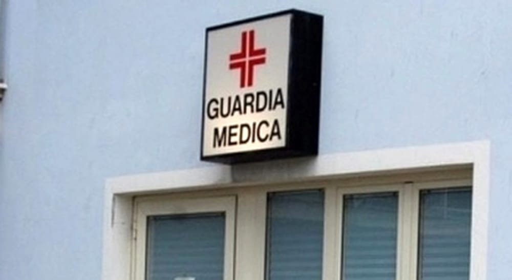 Riposto, dichiarata inagibile la sede della Guardia Medica che trasloca a Giarre. Il sindaco Caragliano: “Gravi danni all’utenza”