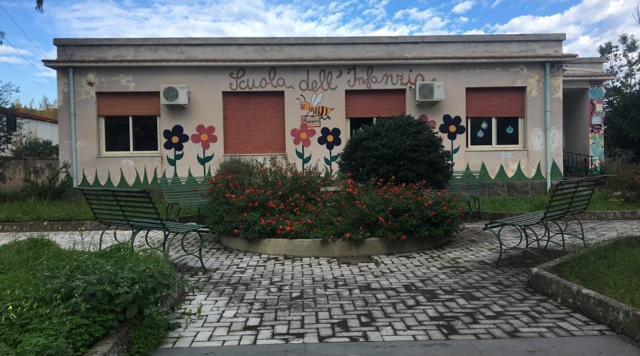 Giarre, ordinanza di chiusura transitoria per alcune aule dei plessi di Macchia e Giarre