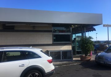 Riposto, furto notturno nel chiosco di viale Amendola