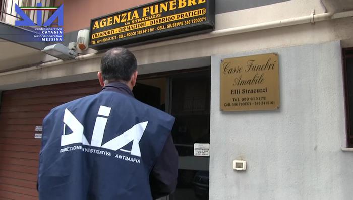 Messina, gestione illegale pompe funebri, due arresti