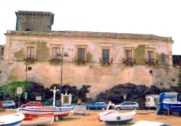 Giardini Naxos: «Oltre 3mln per l'acquisto del Castello di Schisò? Soldi ben spesi!»