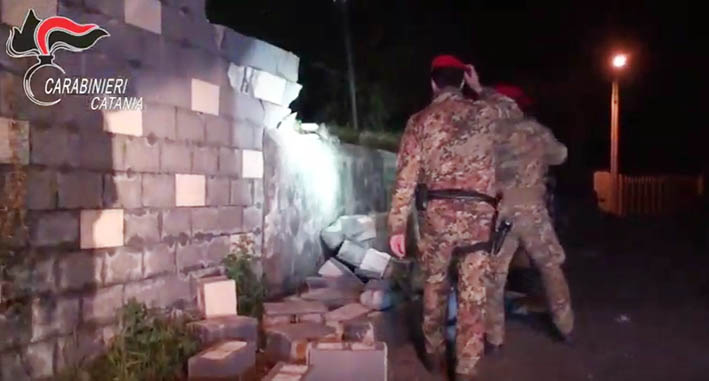 I “Cacciatori” dei Carabinieri inviati in aiuto e protezione delle persone colpite dal sisma VIDEO