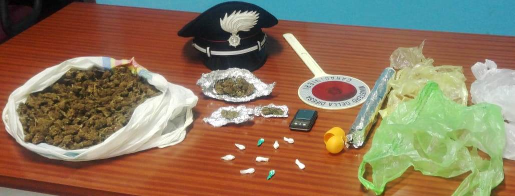 Aci Sant’Antonio, coniugi spacciatori di cocaina: arrestati