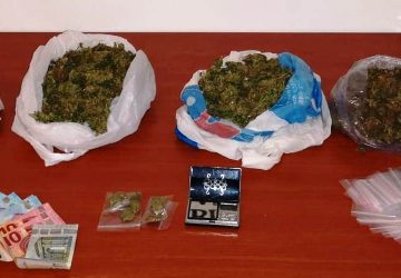 Aci Sant'Antonio, coppia bloccata dai Cc a Santa Maria la Stella:  sull'auto con la droga