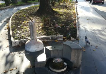 Giarre, grave atto di teppismo nella villetta San Francesco: "decapitata" la fontanella artistica