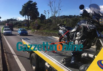 Riposto, motociclista acese investito sulla statale 114