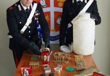 Biancavilla, nascondeva armi clandestine in un fondo