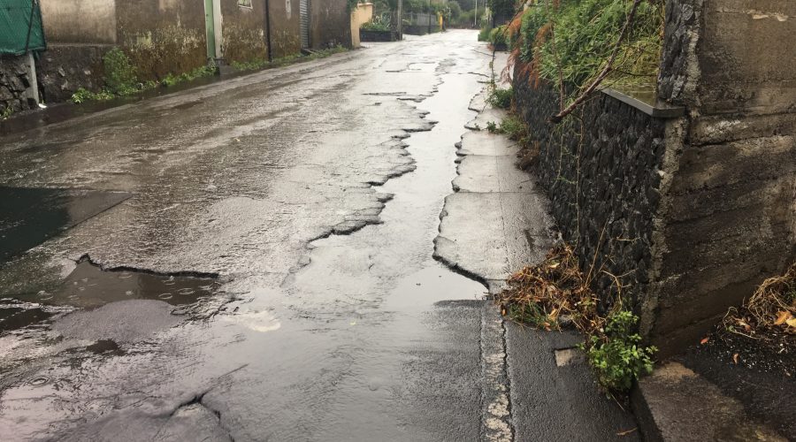 Giarre, appaltati i lavori per la bitumazione di un tratto di via Ungaretti
