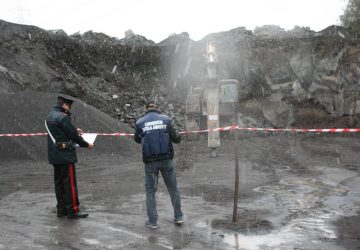 Nicolosi, i carabinieri del Noe sequestra no nuova cava di basalto lavico abusiva