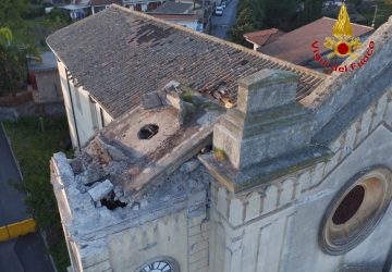 Acireale, nuove verifiche dei Vigili del fuoco nella chiesa di Pennisi