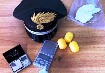 Randazzo 38 enne beccato in auto con la cocaina