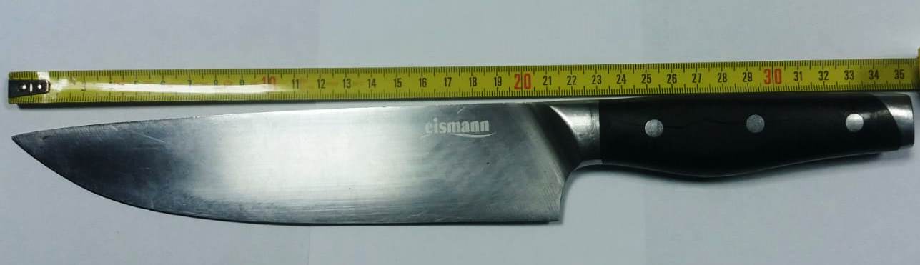 Tremestieri Etneo: aggredisce con un coltello i carabinieri intervenuti per sedare un lite