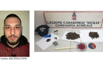 Acireale, deteneva la droga in casa "protetta" da un pitbull: arrestato