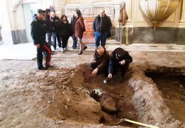 Bronte, scoperta una cripta sotto il pavimento della chiesa del Rosario