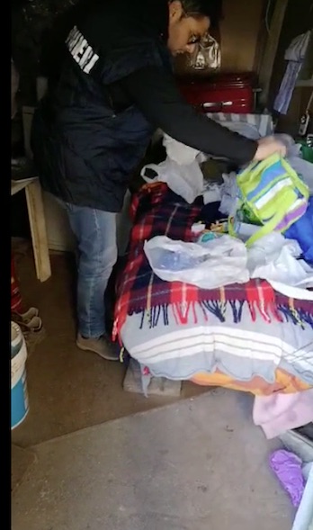 Acireale, catturato un ricercato per violenza sessuale. Si nascondeva dentro una spelonca nella Timpa VIDEO