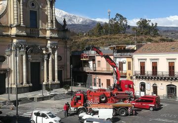 Santa Venerina: il sindaco denuncia ritardi e sprechi negli interventi di messa in sicurezza della chiesa del S. Cuore