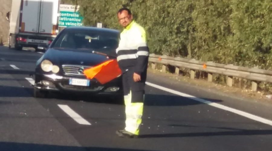 A18, incidente autonomo, rallentamenti vicino la barriera di San Gregorio
