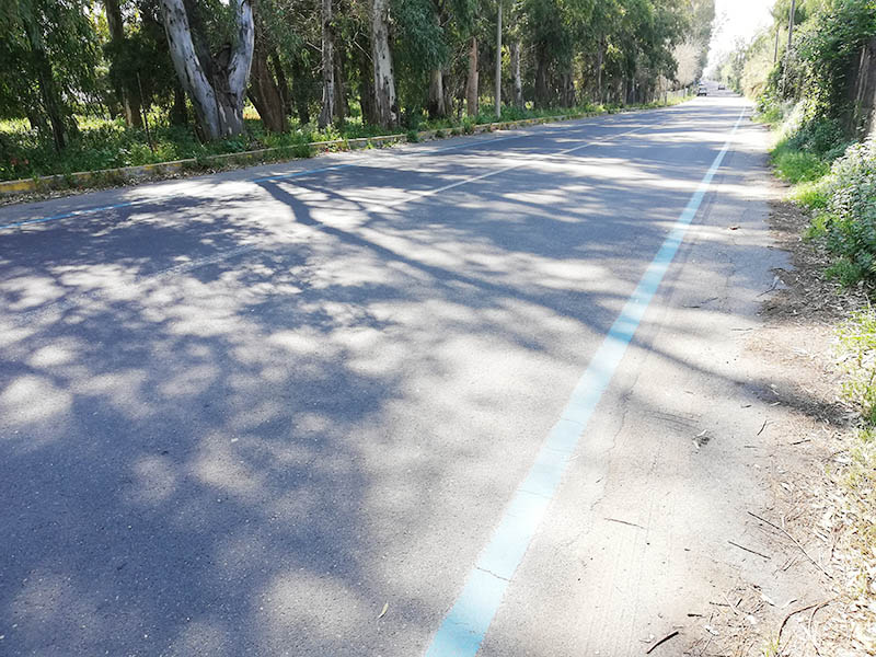 Strisce blu a Marina di Cottone: mancano 28.000 euro. La denuncia dell’opposizione consiliare