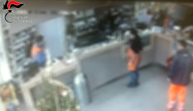 Misterbianco, in manette rapinatore seriale VIDEO