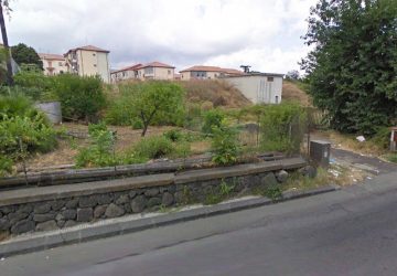 Giarre, rete idrica colabrodo: penuria di acqua potabile in centro