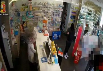 Catania, arrestato rapinatore di farmacie