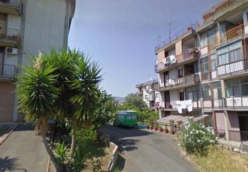 Giarre, odissea per una famiglia disagiata. Il Comune assegna l'alloggio: ma &egrave; occupato VIDEO