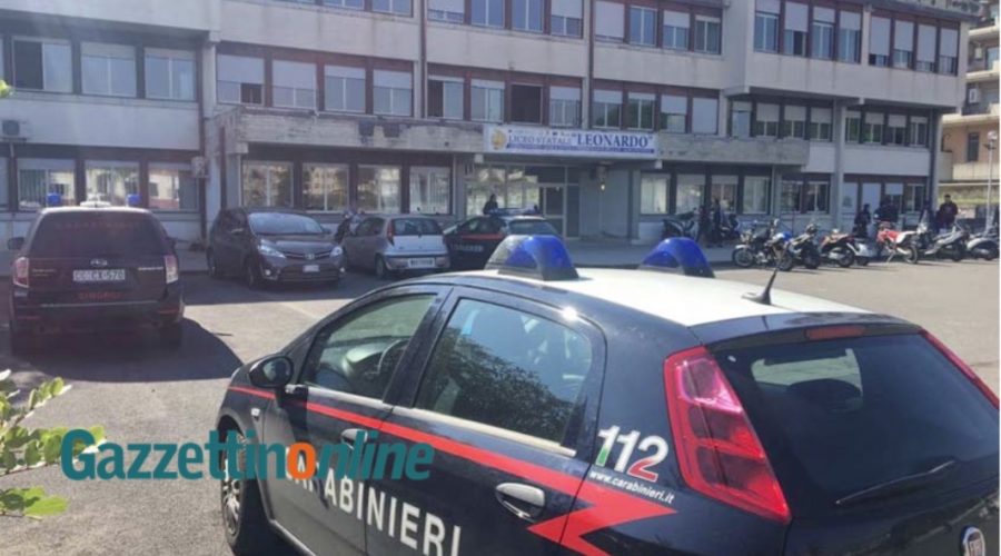 Controlli antidroga dei Carabinieri nelle scuole di Giarre e Riposto. A Riposto fermato uno spacciatore