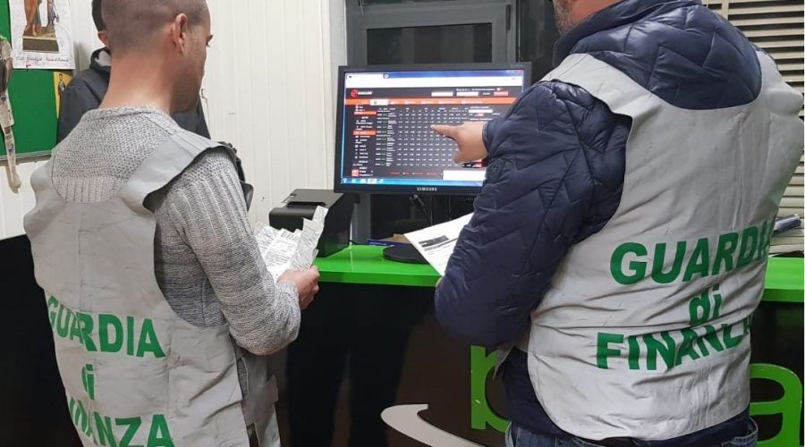Caltagirone, controlli centri scommesse
