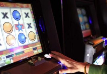 La crescita settore online e i rischi del Decreto Dignit&agrave;