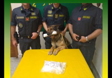 Fiumefreddo, colpo della Guardia di finanza. Beccato corriere con 500 grammi di cocaina